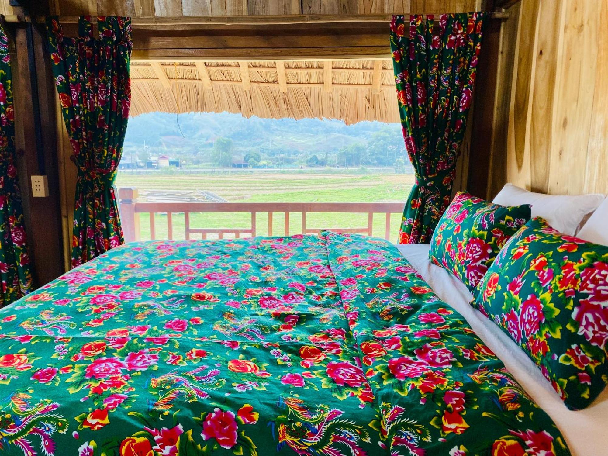 Ban Bang Ecolodge Tours & Motorbike Rental Ha Giang Exterior photo